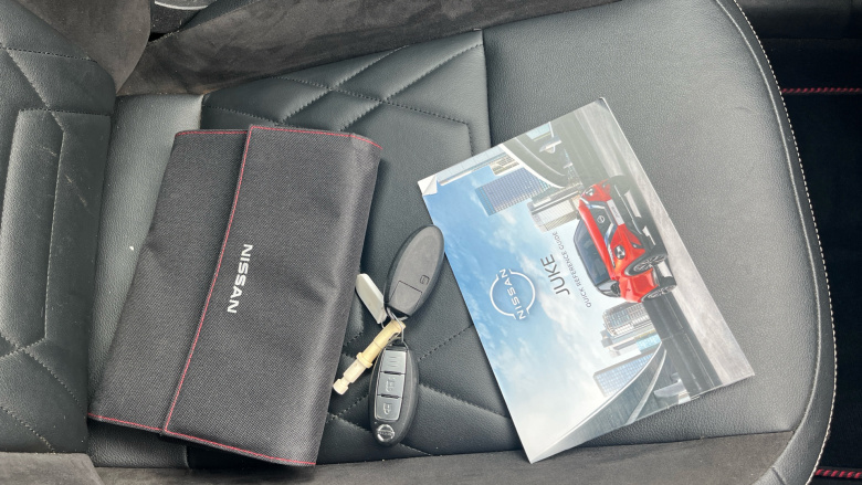 Nissan Juke 1.0 DiG-T 114 Tekna+ 5dr Petrol Hatchback